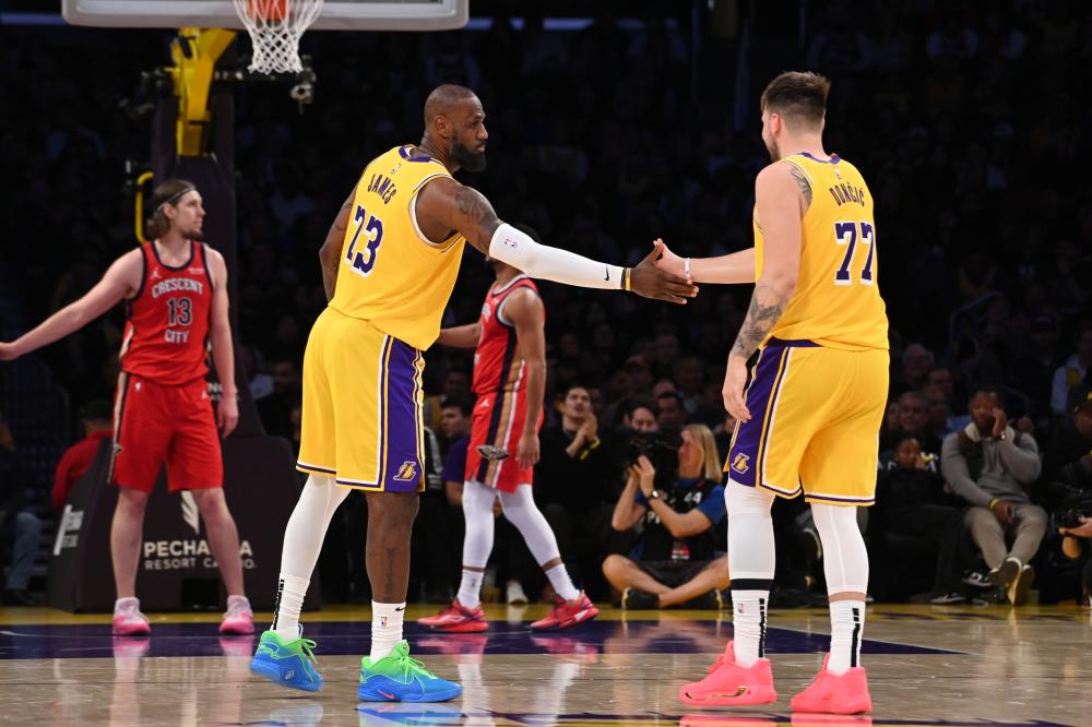 [天下足球]阿莱双响 多特蒙德大胜门兴.