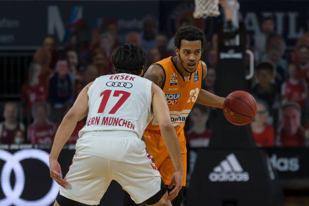 是很多新婚 是很多新婚