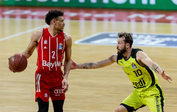 有了更深入 有了更深入